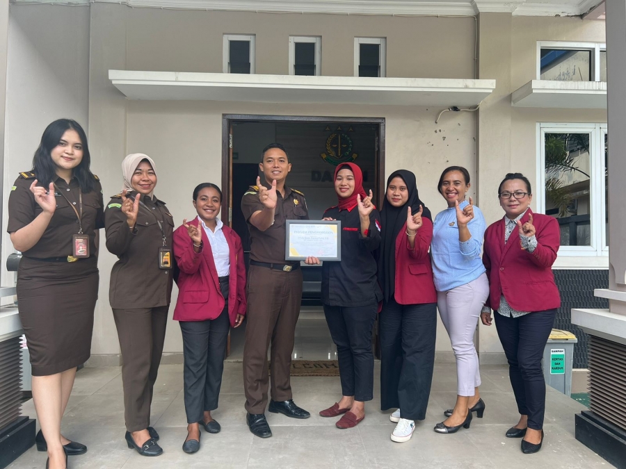 MENERAPKAN TRI DHARMA PERGURUAN TINGGI PRODI HUKUM UNIMUDA SORONG MENGGANDENG KEJAKSAAN KOTA SORONG DAN POLRES KABUPATEN SORONG